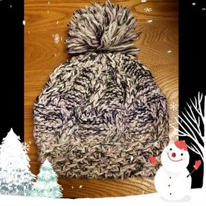 Purple & White Acrylic Yarn Winter Hat w. Pom-Pom